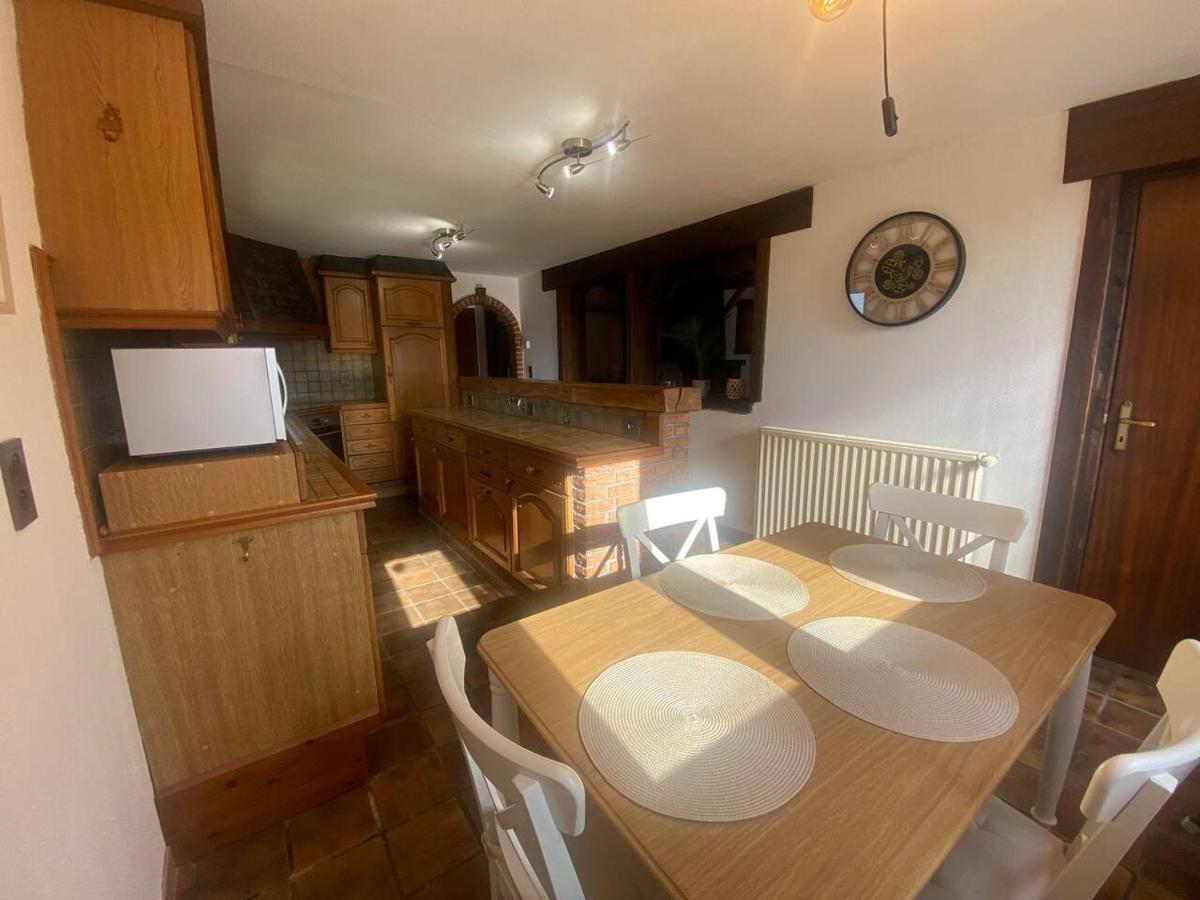 Maison La Thierache Momignies Екстер'єр фото